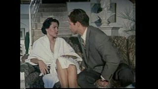 porno vintage fierbinte cu o femeie fierbinte care își înșeală soțul